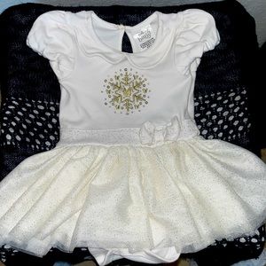 DisneyBaby Girl 18-24M Snowflake Mickey Decal Short Sleeved Onesie Dress